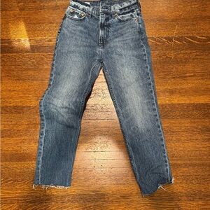 GAP  cheeky straight 25 Women's Jeans